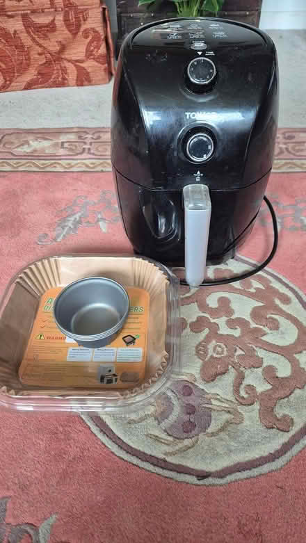 Photo of free Tower Airfryer (Winchester) #1