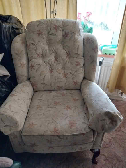 Photo of free 2 seater settee and chair (Kemsing TN15 6LU) #1