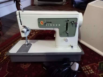 Photo of free Singer sewing machine needs repair (Hereford HR4) #1