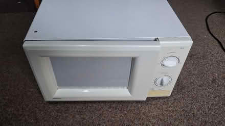 Photo of free Small Microwave (BD8) #1