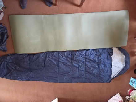 Photo of free Single sleeping bag and roll. (Bricknells Meadow OX28) #1