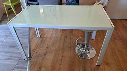 Photo of free Glass dinning table (Addison Road CV22) #1