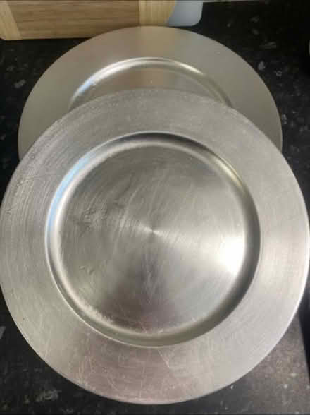 Photo of free Large serving plates x 4 (Cheshunt En8) #1