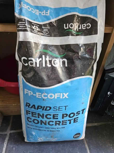 Photo of free Bag of rapid set concrete 20kg (Otley) #1