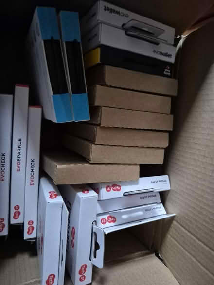 Photo of free New phone cases (Hollinswood TF3) #1