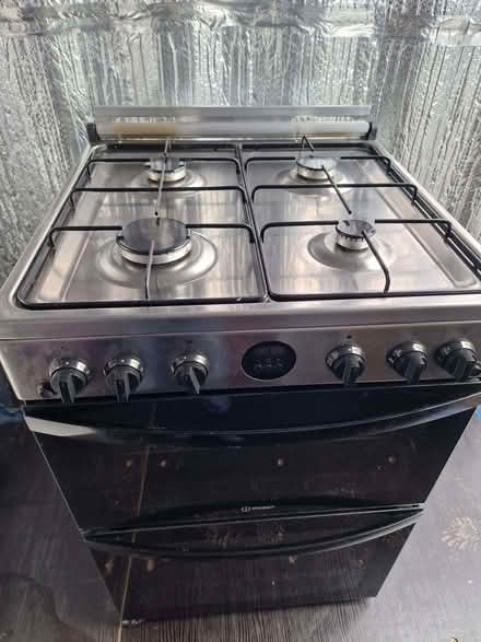 Photo of free Indesit gas cooker (Alloa FK10) #2