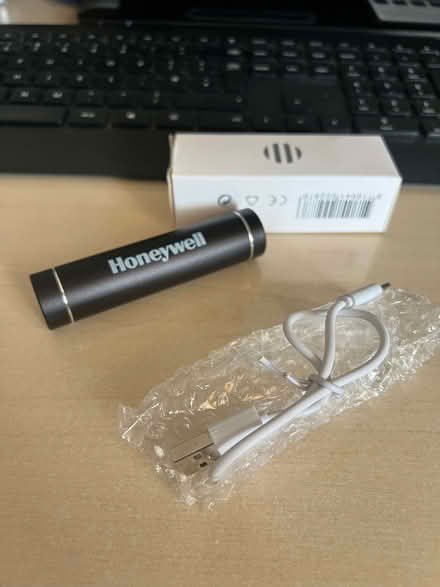 Photo of free Honeywell 2200mAh Power Bank - New & Boxed (Mill Green AL7) #3