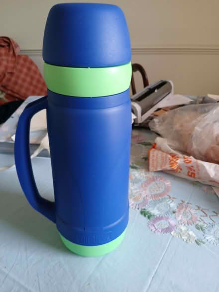 Photo of free Cool bag and flask (Minster Lovell OX29) #3