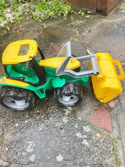 Photo of free Holds Large digger truck (Ruislip) #1