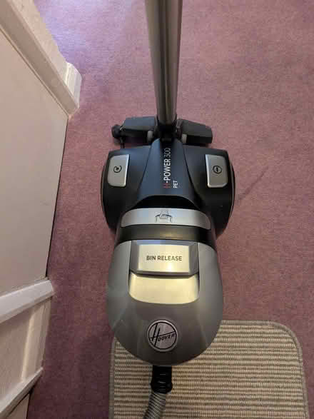 Photo of free vacuum cleaner (Tye Green Village CM18) #1