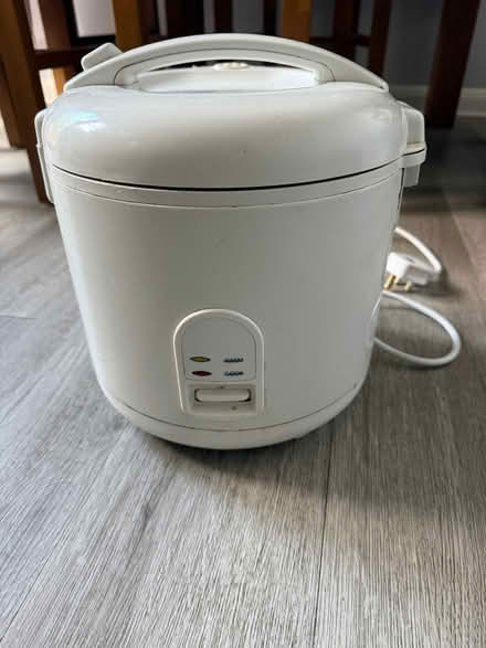 Photo of free Rice cooker (Bromley BR2) #2