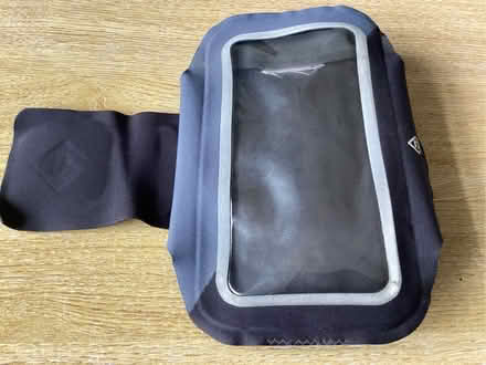 Photo of free Ron Hill sports armband for smaller phones (Bidborough TN4) #1