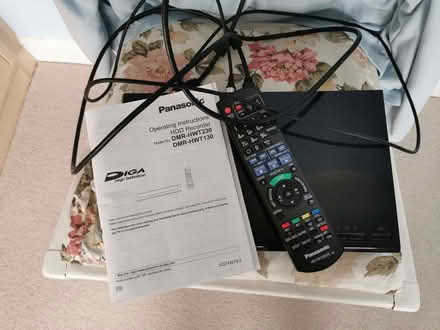 Photo of free HDD Recorder DMR-HWT130 (Brandwood End B14) #1