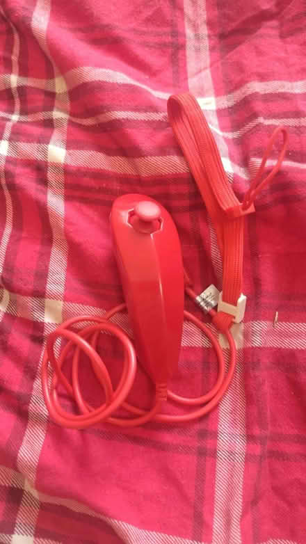 Photo of free Nintendo Wii accessories + game (SM1) #2
