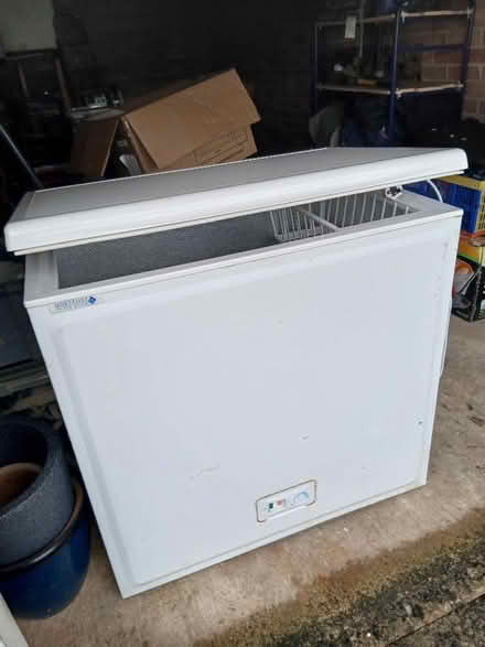 Photo of free Chest feeezer (Amesbury SP4) #1