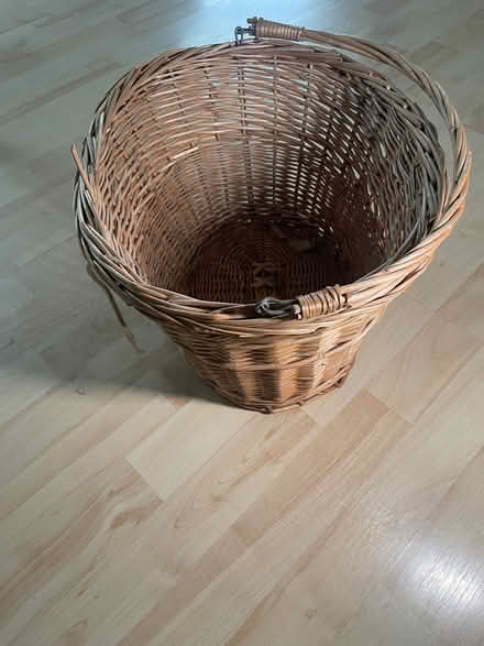 Photo of free Wicker basket (Summertown OX2) #3