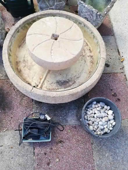Photo of free Water Feature (BS30) #1