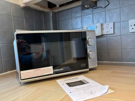 Photo of free Working microwave (Beckenham BR3) #1