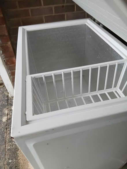 Photo of free Chest feeezer (Amesbury SP4) #2