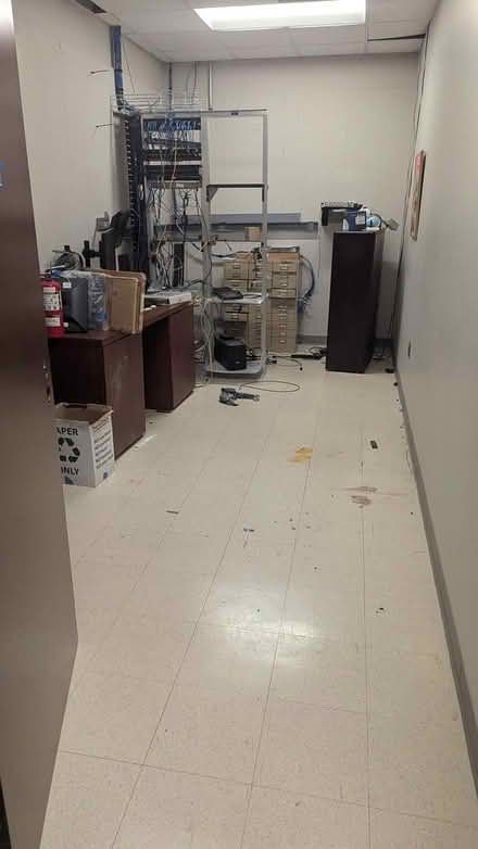 Photo of free file cabinets, desk, & workstations (Galleria/Tanglewood) #2