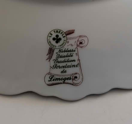 Photo of free Limoges Clock Plate (needs repair) (Crescent Park) #3