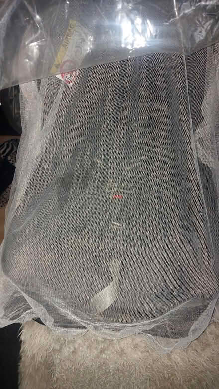 Photo of free Graco Car Seat (RG12 Bracknell) #4