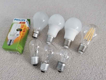 Photo of free Various light bulbs (Brandwood End B14) #1