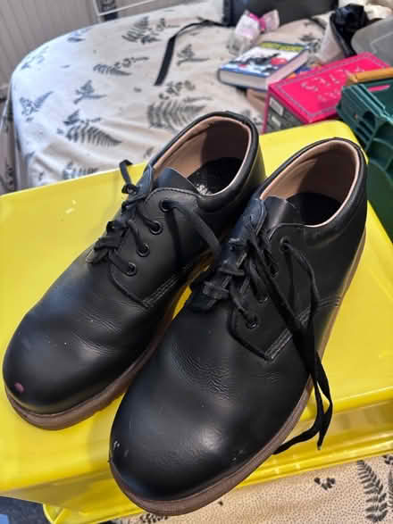 Photo of free Safety shoes (Southwick BN42) #2
