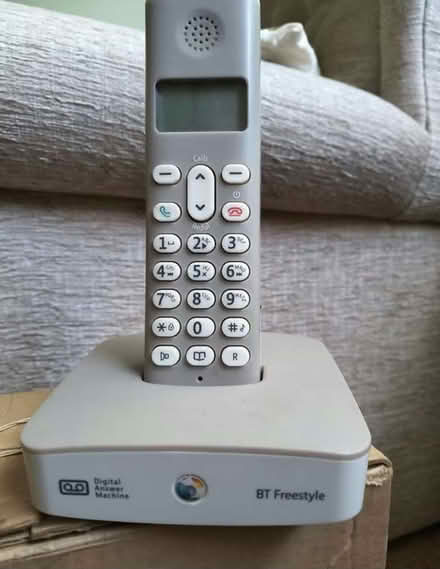 Photo of free 2 phones (Charleston DD2) #1