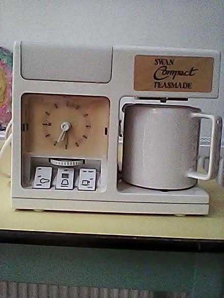 Photo of free 1980s teasmade (Cattawade CO11) #1