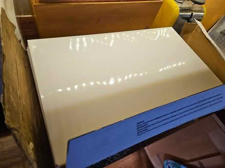 Photo of free White bathroom tiles 25×40cm (Otley) #2