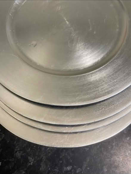 Photo of free Large serving plates x 4 (Cheshunt En8) #2
