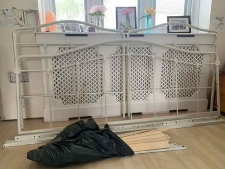 Photo of free Cream Metal Daybed With Trundle And Mattresses (Bush Fair CM18) #2