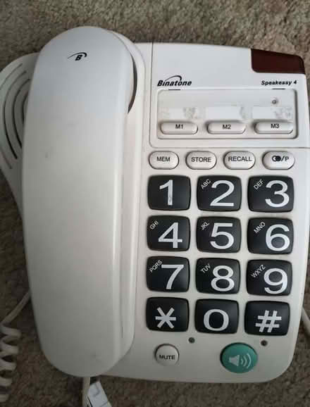 Photo of free 2 phones (Charleston DD2) #2