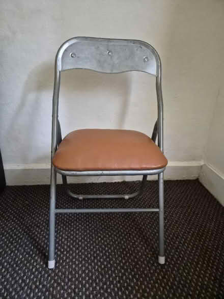 Photo of free Foldable chair. (Gwespyr CH8) #1