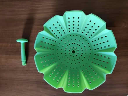 Photo of free Silicone steamer basket (Marchmont EH9) #1