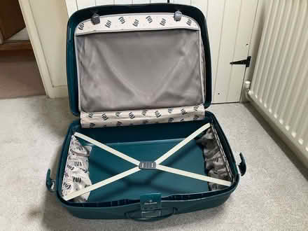 Photo of free Samsonite suitcase (Lewes BN7) #2