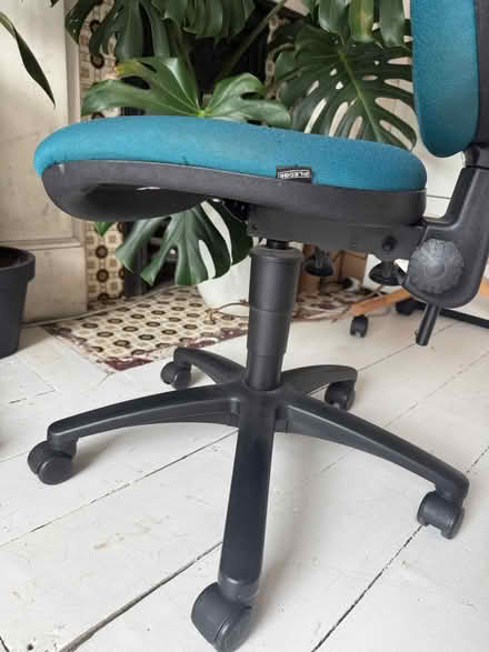 Photo of free Office chair (Maida Vale, W9) #3