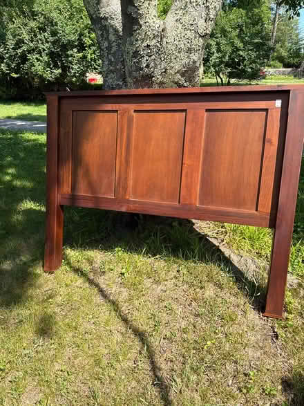 Photo of free Headboard- queen (Okehoking) #2