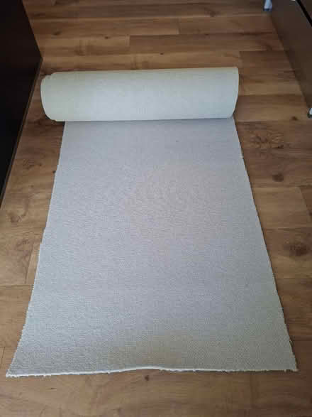 Photo of free Wool carpet (Cheltenham) #1