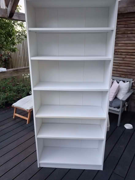 Photo of free White 6ft (180cm) shelf unit (Bowerham LA1) #1