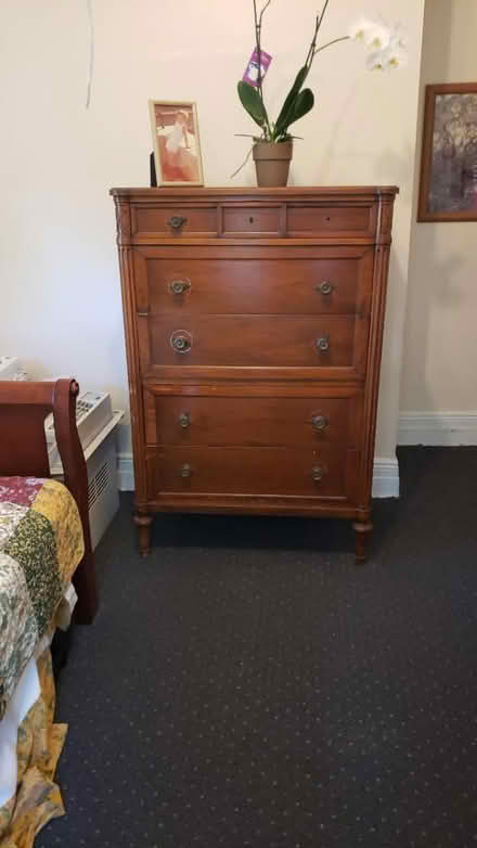 Photo of free cedarwood chest (Far Rockaway, Queens) #1