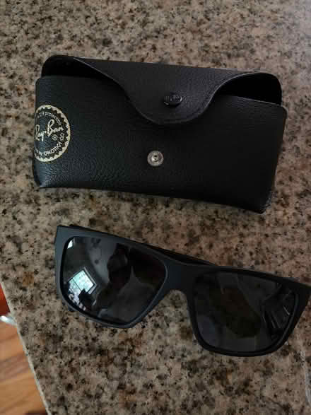 Photo of free Sunglasses (Columbus Circle) #1