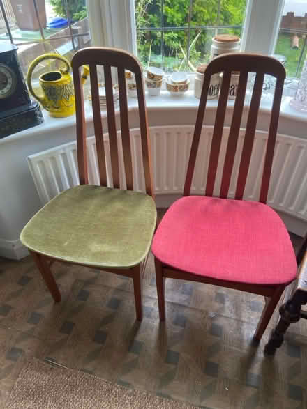 Photo of free 6 x teak chairs (Welling DA16) #1
