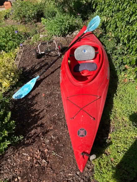 Photo of free Kayak, Paddle & Trolley (Fords Farm RG31) #2