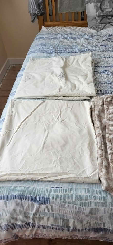 Photo of free Blankets/throws+duvet covers (Rainford Junction WA11) #3