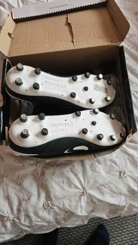Photo of free Football boots and shin guards (Peacehaven BN10) #2