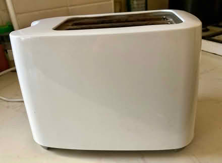 Photo of free toaster (Southend-on-sea SS1) #4