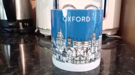 Photo of free chipped mug (OX4 Greater leys) #1