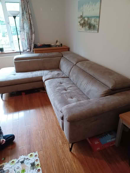 Photo of free L shaped sofa with electric recliner (Burghfield Common RG7) #3